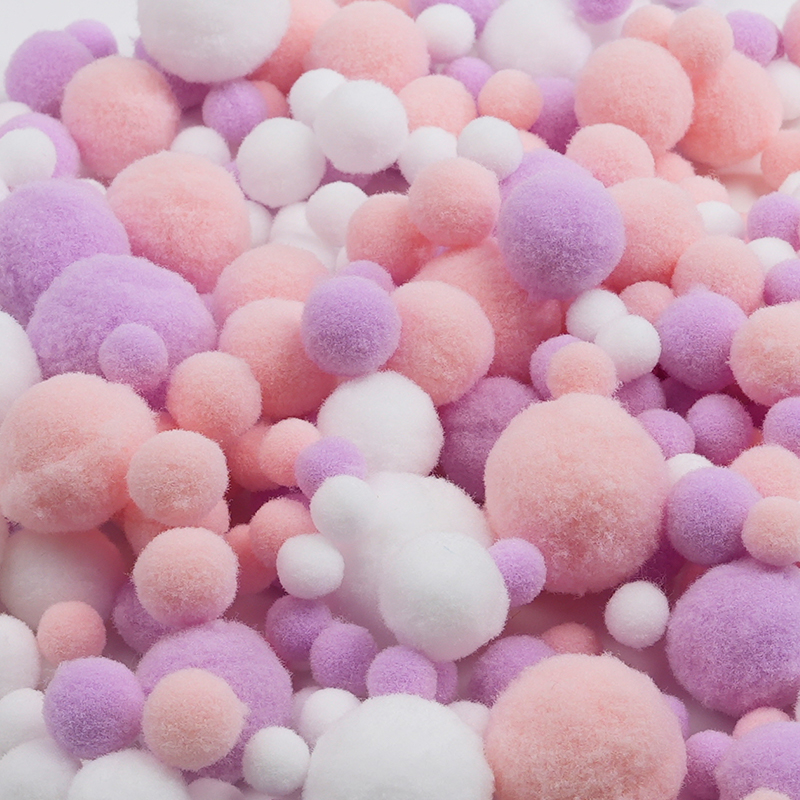 Pompons décoratifs pour raphia