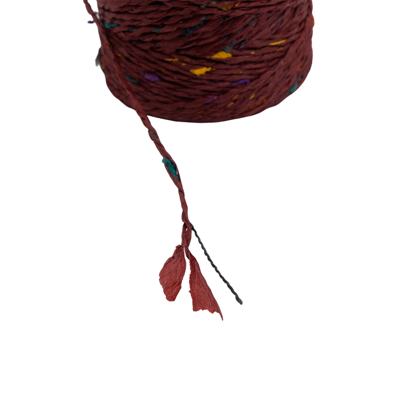 Fil de papier mélangé à de la chenille